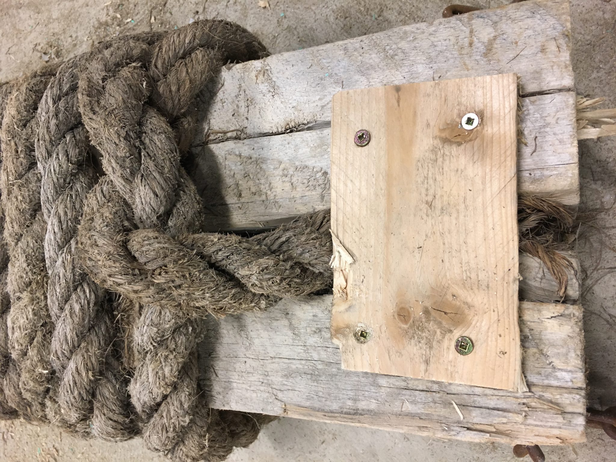 Hemp Rope Scratching Post